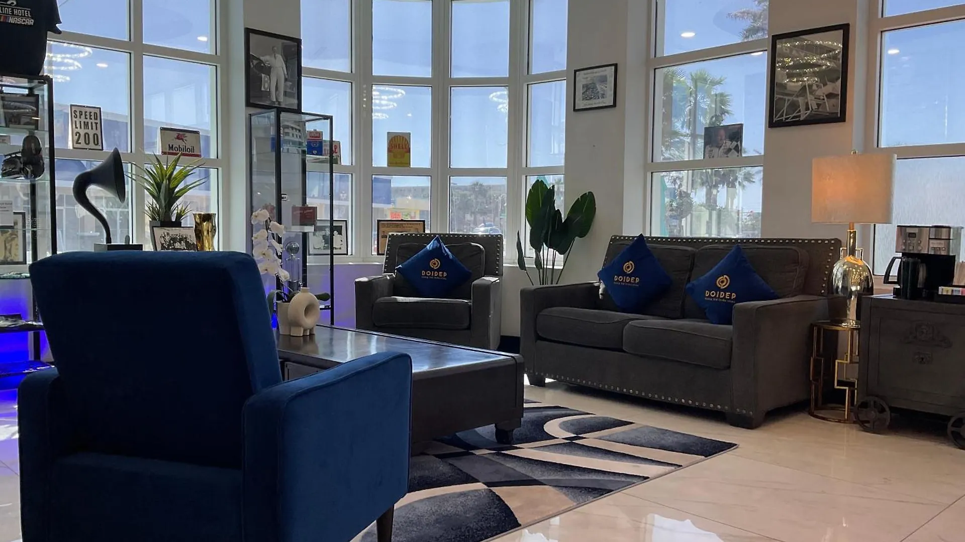 The Streamline Hotel - Daytona Beach